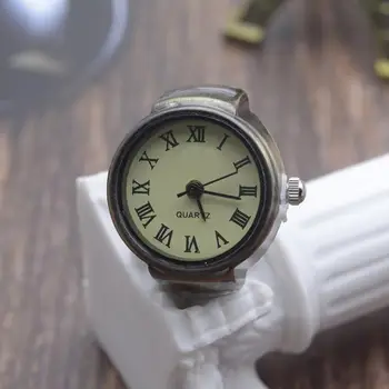 Наручные часы в изысканном винтажном стиле круглой формы, аналоговые кварцевые часы с кольцом на палец для ежедневного ношения