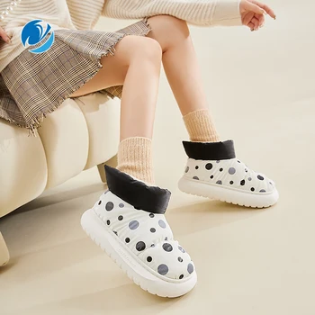 Женская зимняя хлопчатобумажная обувь Mo Dou с теплой плюшевой подкладкой, домашняя обувь для девочек, нескользящие уличные зимние ботинки без застежки на обернутом каблуке